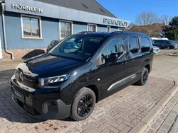 Perlaneraschwarz Gebraucht 2024 Citroën Berlingo Van / Kleinbus | 30.480 € (Etwas zu teuer)