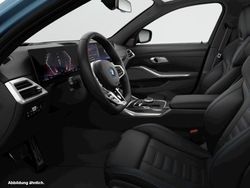 Blau Gebraucht 2024 BMW 330e Kombi | 54.241 €