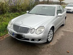 Silber Gebraucht 2009 Mercedes E220 Limousine | 6.200 € (Superpreis)
