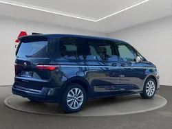 Andere Gebraucht 2024 VW T7 Style Van | 52.890 € (Guter Preis)