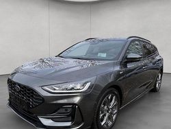 Grau Gebraucht 2024 Ford Focus ST-Line X Kombi | 22.950 € (Guter Preis)