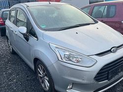 Grün Gebraucht 2015 Ford B-MAX SYNC Edition Van / Kleinbus | 3.800 € (Superpreis)