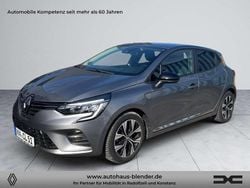 Dolomitgrau Gebraucht 2023 Renault Clio V Evolution Limousine | 16.790 € (Fairer Preis)