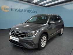 Grau Gebraucht 2024 VW Tiguan SUV | 38.399 € (Fairer Preis)