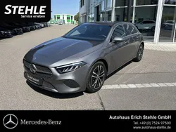 Grau Gebraucht 2024 Mercedes A180 Progressive Limousine | 29.890 € (Fairer Preis)