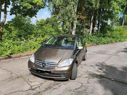 Braun Gebraucht 2009 Mercedes 170 Elegance Coupé | 5.150 €