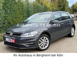 Grau Gebraucht 2017 VW Golf VII Comfortline Limousine | 11.950 € (Superpreis)