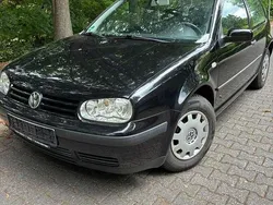Schwarz Gebraucht 2003 VW Golf IV Limousine | 1.350 € (Fairer Preis)