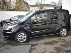 Schwarz Gebraucht 2020 Ford Tourneo Connect Titanium Van / Kleinbus | 12.790 € (Superpreis)