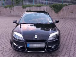 Schwarz Gebraucht 2012 Renault Laguna III Kombi | 6.500 €