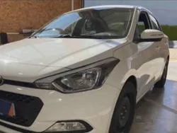 Weiß Gebraucht 2018 Hyundai i20 YES! Kleinwagen | 6.800 € (Guter Preis)