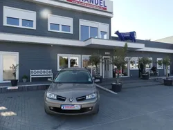 Braun Gebraucht 2009 Renault Mégane III Avantage Limousine | 4.500 € (Fairer Preis)