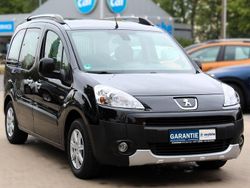 Schwarz Gebraucht 2011 Peugeot Partner Tepee Tendance Van / Kleinbus | 5.990 € (Fairer Preis)