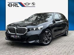 Schwarz Neu 2025 BMW 520 M Sport Limousine | 61.940 € (Fairer Preis)