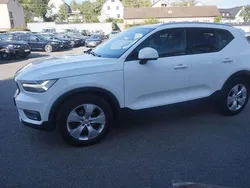 Weiß Gebraucht 2018 Volvo XC40 SUV | 19.950 € (Fairer Preis)