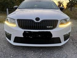 Weiß Gebraucht 2014 Skoda Octavia vRS Kombi | 9.900 € (Guter Preis)