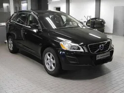 Grau Gebraucht 2013 Volvo XC60 Momentum SUV | 9.950 € (Fairer Preis)