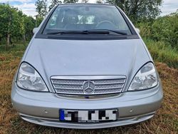 Silber Gebraucht 2003 Mercedes A210 Van / Kleinbus | 3.200 € (Etwas zu teuer)