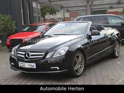 Obsidianschwarz Gebraucht 2010 Mercedes E250 Cabrio | 13.900 € (Fairer Preis)