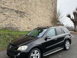 Schwarz Gebraucht 2006 Mercedes ML320 AMG SUV | 6.999 € (Fairer Preis)