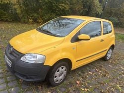 Gelb Gebraucht 2007 VW Fox Kleinwagen | 700 € (Superpreis)