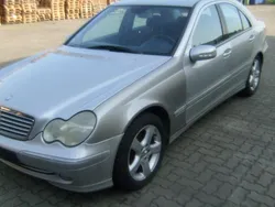 Silber Gebraucht 2002 Mercedes C180 Avantgarde Limousine | 999 € (Superpreis)