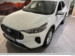 Frozen white Neu 2025 Ford Kuga Titanium SUV | 37.790 € (Superpreis)