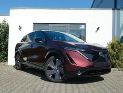 Xgg burgundy dach pearl black Neu 2025 Nissan Ariya Evolve SUV | 44.830 € (Superpreis)