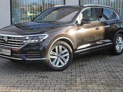 Braun Gebraucht 2021 VW Touareg Elegance SUV | 48.198 € (Guter Preis)
