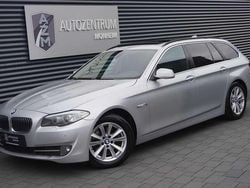 Silber (titansilber metallic) Gebraucht 2012 BMW 520 Kombi | 7.990 € (Guter Preis)