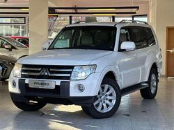 Weiß Gebraucht 2010 Mitsubishi Pajero Instyle SUV | 22.900 €