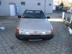 Gold Gebraucht 1987 Ford Sierra Limousine | 2.500 €