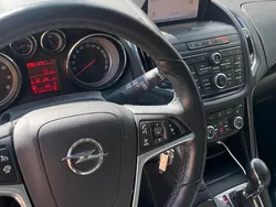 Grün Gebraucht 2016 Opel Zafira Tourer Van / Kleinbus | 8.500 € (Superpreis)