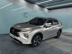 Silber Gebraucht 2022 Mitsubishi Eclipse Cross Plus SUV | 28.600 € (Etwas zu teuer)