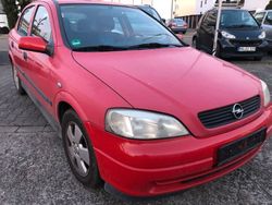 Rot Gebraucht 2001 Opel Astra Comfort Limousine | 1.488 € (Fairer Preis)