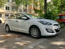 Weiß Gebraucht 2012 Hyundai i30 Classic Kombi | 7.000 € (Fairer Preis)