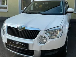 Weiß Gebraucht 2013 Skoda Yeti Easy SUV | 5.450 € (Guter Preis)
