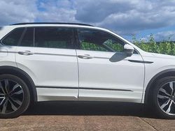 Weiß Gebraucht 2023 VW Tiguan SUV | 37.950 € (Etwas zu teuer)
