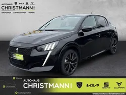 Lackierung schwarz perla nera/ Gebraucht 2023 Peugeot e-208 GT Kleinwagen | 20.990 € (Guter Preis)