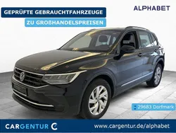 Deep black perleffekt Gebraucht 2022 VW Tiguan Life SUV | 23.690 € (Guter Preis)