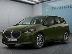 Grün Gebraucht 2024 BMW 216 Active Tourer Van / Kleinbus | 30.649 € (Fairer Preis)