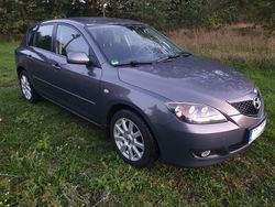 Grau Gebraucht 2007 Mazda 3 Kombi | 3.500 € (Fairer Preis)