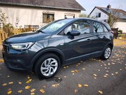 Grau Gebraucht 2017 Opel Crossland X SUV | 7.999 € (Guter Preis)