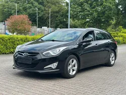 Schwarz Gebraucht 2014 Hyundai i40 Edition Kombi | 7.400 € (Fairer Preis)