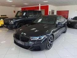 Saphirschwarz Gebraucht 2021 BMW 550 Limousine | 44.800 €