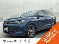 Blau Gebraucht 2024 VW Tiguan Life SUV | 33.880 € (Fairer Preis)