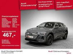 Magnetgrau Gebraucht 2023 Audi Q8 e-tron Advanced SUV | 47.940 €