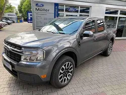 Carbonizedgrey (metallic) Neu 2024 Ford Maverick Lariat SUV | 43.500 €