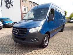 Blau Gebraucht 2022 Mercedes Sprinter Van | 27.358 € (Guter Preis)
