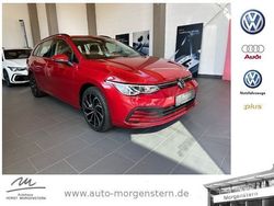 Rot Gebraucht 2023 VW Golf VIII Life Kombi | 26.989 € (Etwas zu teuer)